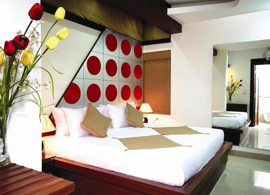 The Nines Business Hotel Bangalore Værelse billede