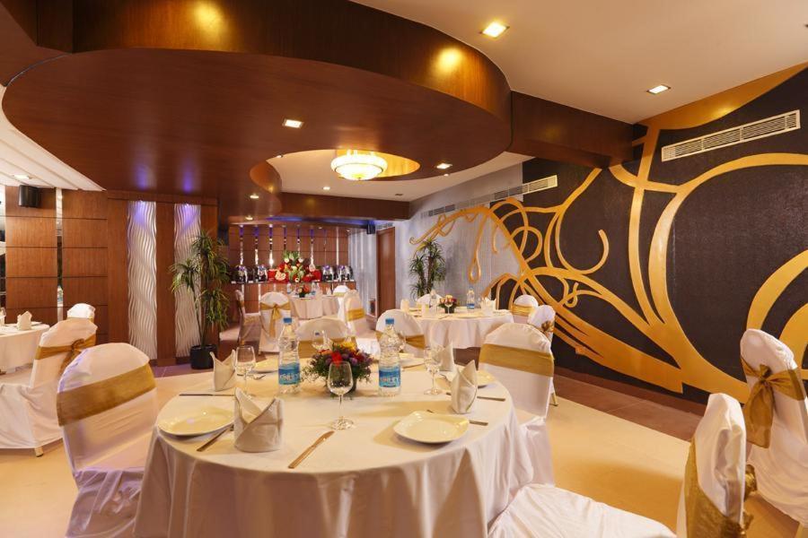The Nines Business Hotel Bangalore Værelse billede